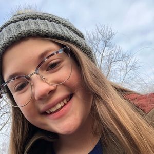 Meet your Posher, Sara